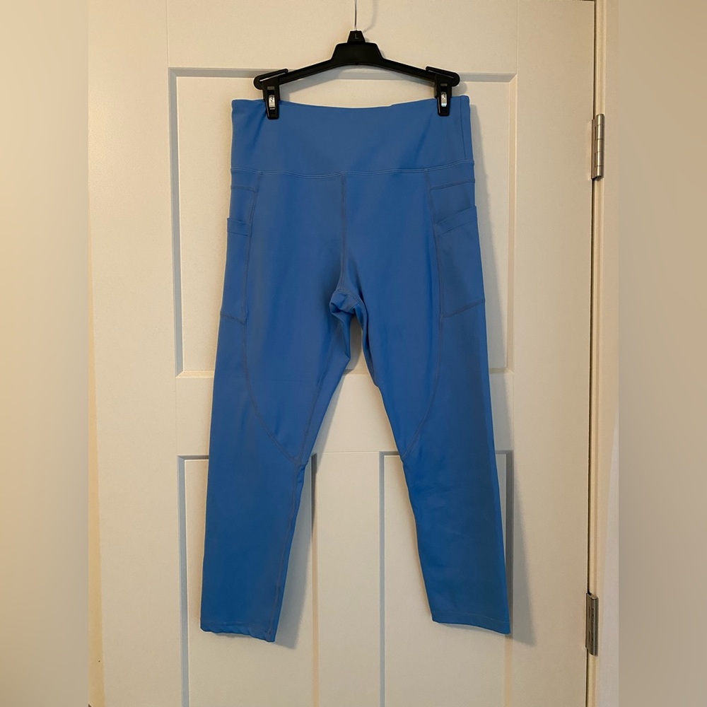 Zyia Women’s Leggings w/ Pockets